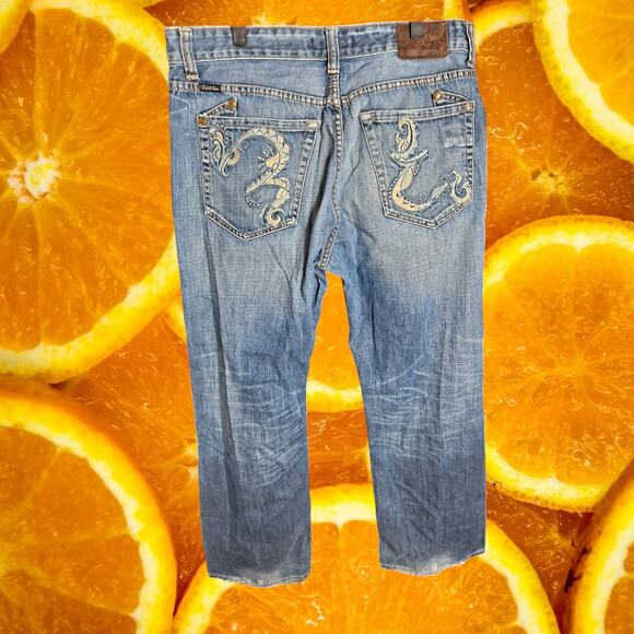 Marc Ecko Women's Boot Fit Embroidered Pockets Boot Cut Jeans Size W36 - Picture 3 of 10